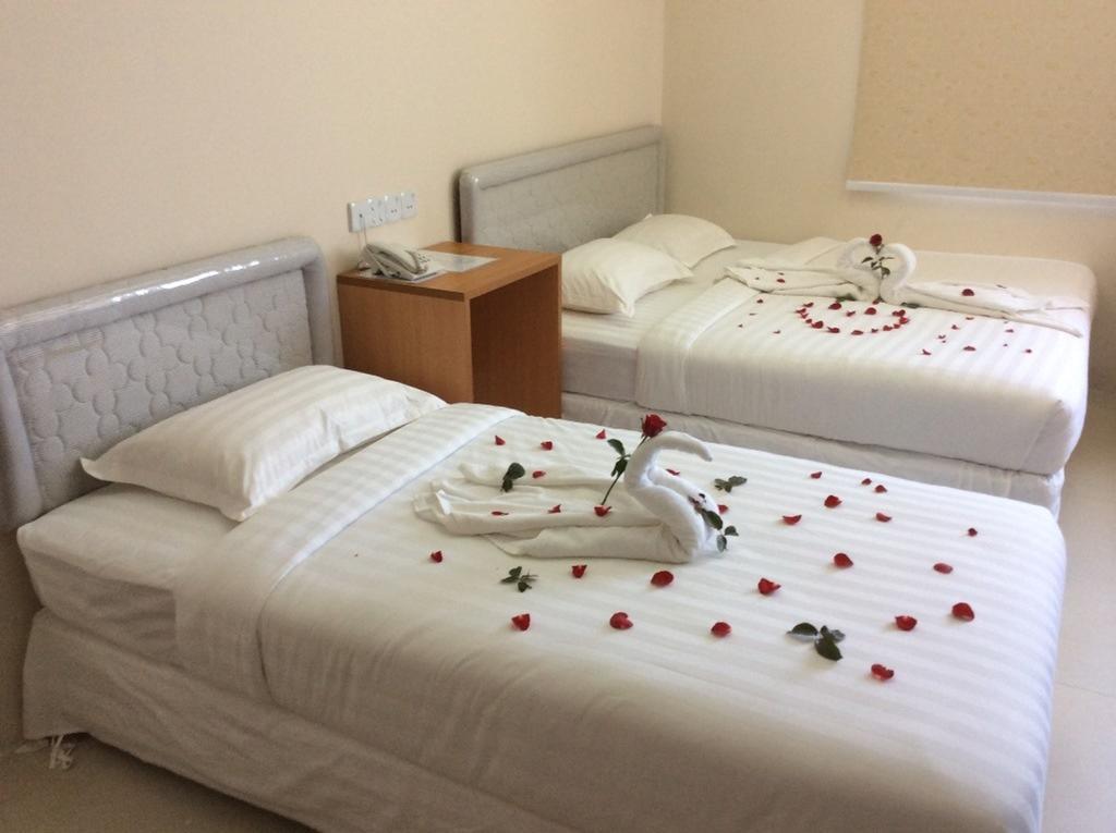 Star Max Hotel Yangon Chambre photo