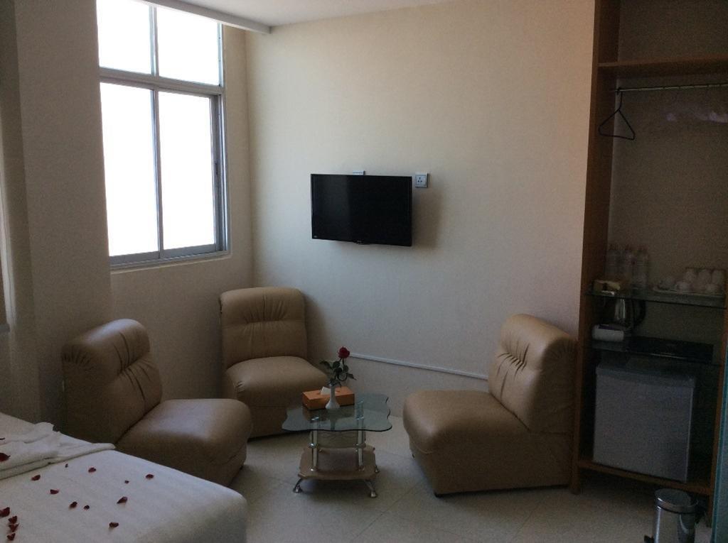 Star Max Hotel Yangon Extérieur photo