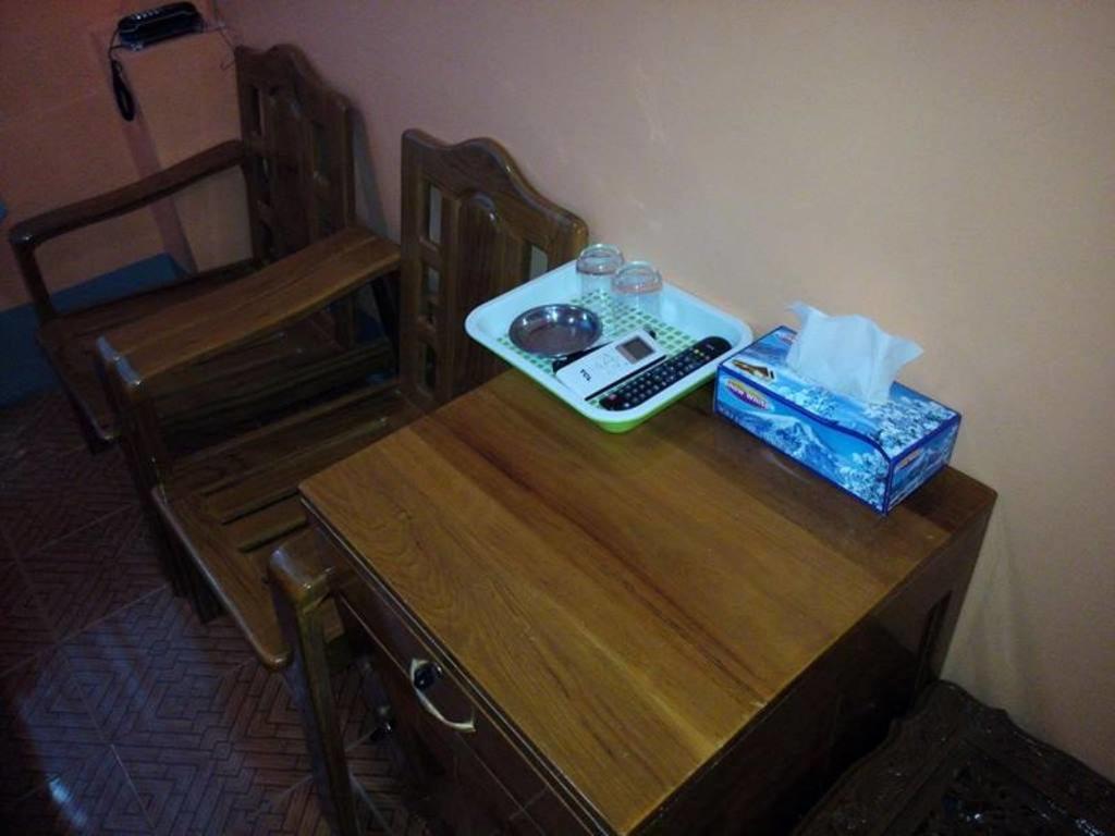 Star Max Hotel Yangon Extérieur photo
