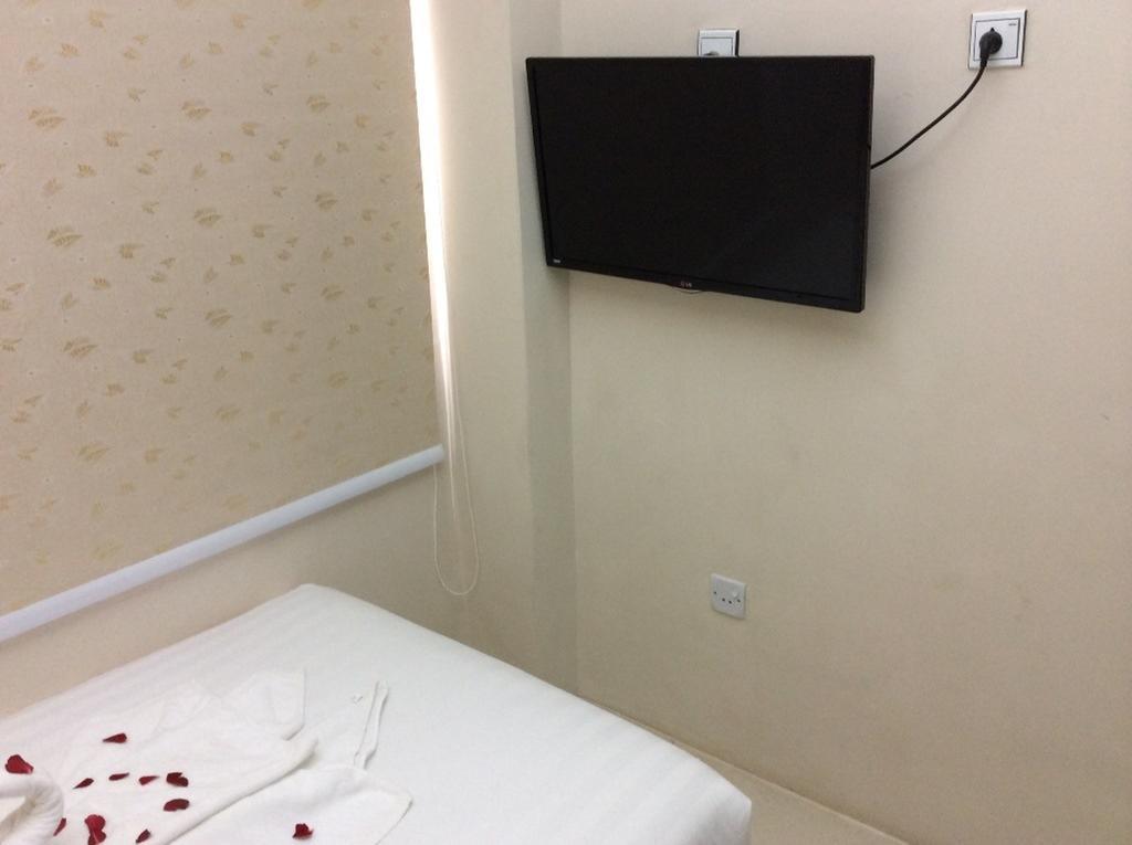 Star Max Hotel Yangon Extérieur photo