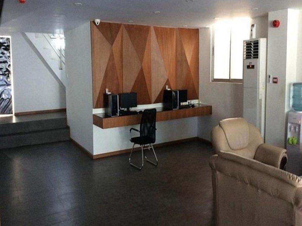 Star Max Hotel Yangon Extérieur photo